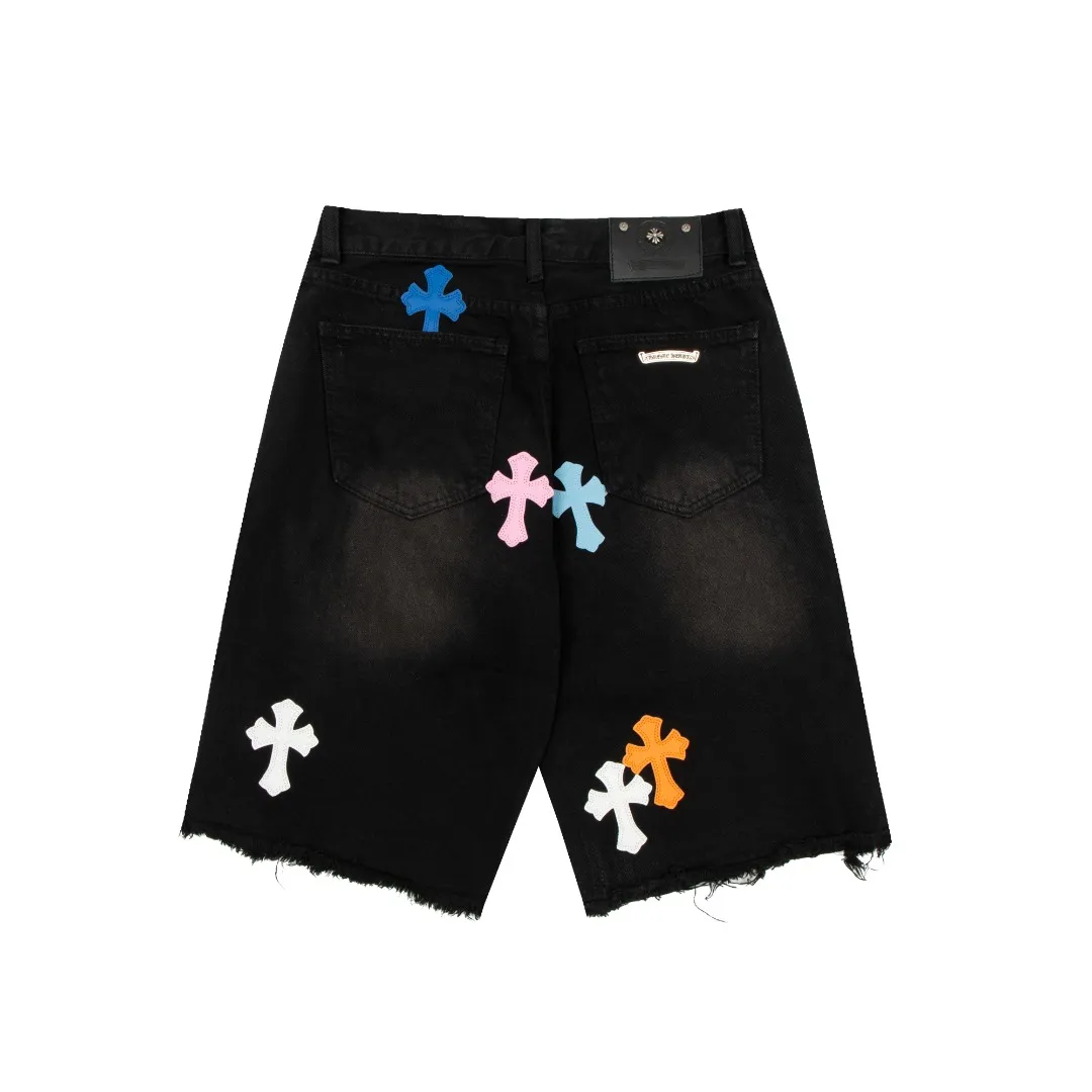 KE922#P180 The only correct leather label version on the market Chrome Hearts CH Cross embroidery distressed jeans Top ceiling quality 100% correct version The correct version is here!  Believe me this must be the best quality you will ever come across! ! Excellent value for money! !  Styles with different washes and textures are very friendly to people with thin legs and thick legs. The straight version is very flattering to the shape of the legs. The moderate length is timeless and easy to match. It is the basis of various styles and a must-have in the wardrobe! ! Add a little stacking to easily control the clean fit trend that has exploded this year. The fabric is stiff but also makes the upper body soft without losing texture. The sides and cuffs of some styles have a bone-wash effect. The vintage flavor pops up all at once. It’s really hard not to love it! ✅Correctly customize the Croxin metal leather label on the back panel. It is not sold directly with the cross on the finished jeans. 1:1 copying strives for excellence and the details are perfectly grasped. ✅The cross leather label is clear and smooth. Exquisite turning top craftsmanship. ✅Buttons, zippers and hardware are all customized versions of the Croxin LOGO. ✅High-cost washing process. Size: 28 30 32 34 36 (5 sizes)